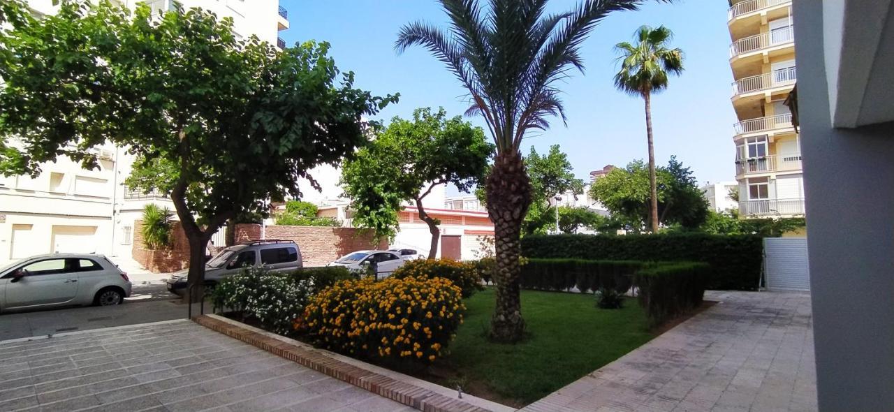 Apartmán Ola Marina Solo Familias Playa de Gandia Exteriér fotografie